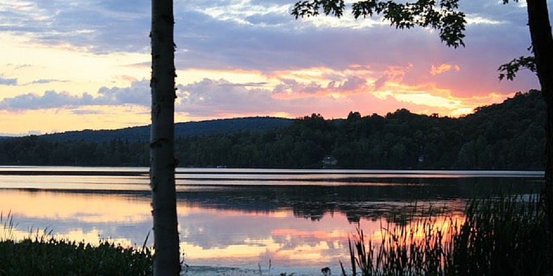 EP089: An Airbnb Yogi Lake Cabin Retreat In Mont-Tremblant